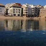 El Niuet 公寓